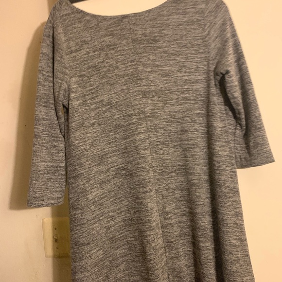 Gray sweater - Picture 3 of 3